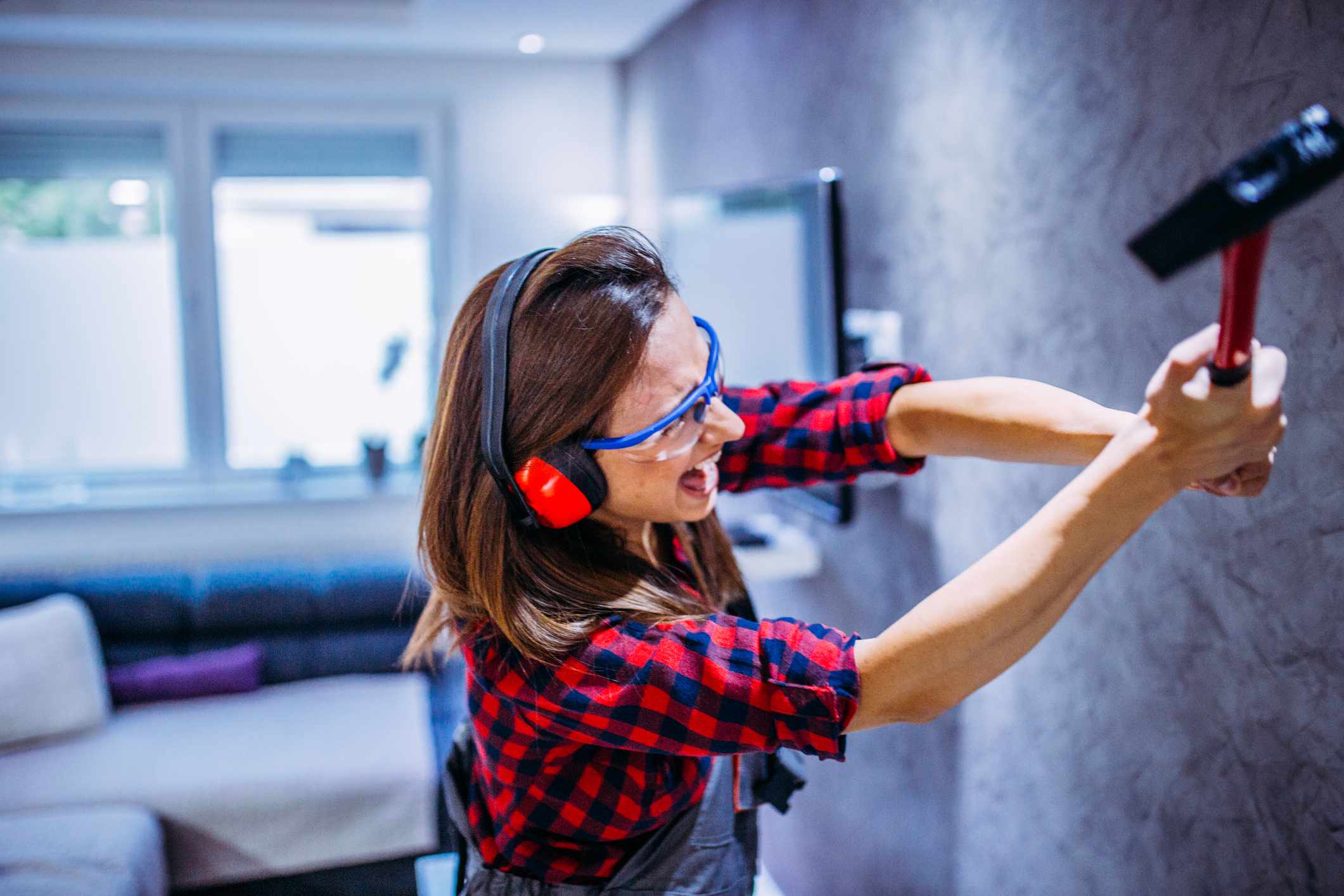 Do Rage Rooms Actually Help You De-stress? Do Rage Rooms Actually Help You De-stress?