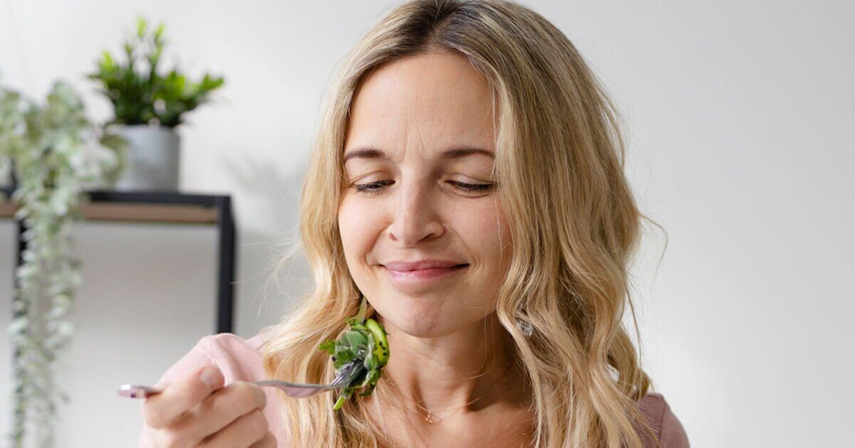 ‘I’m a nutrition expert – this lunch slashes blood pressure’ 'I'm a nutrition expert - this lunch slashes blood pressure'