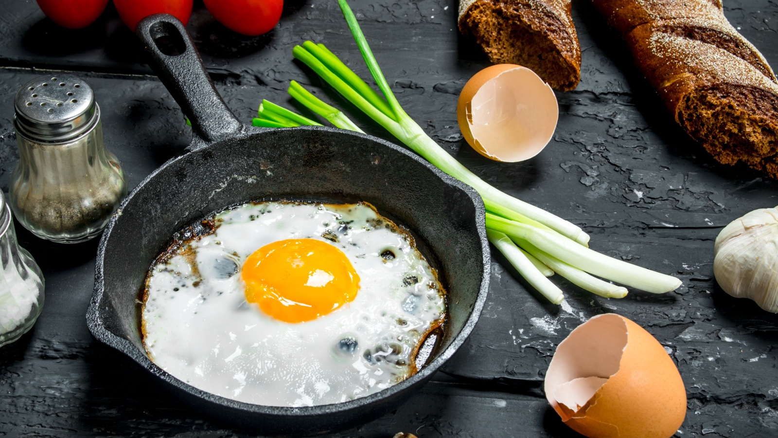 Is This TikTok Trend Diet Worth Trying? A Registered Dietitian Cracks Open the Egg Diet Is This TikTok Trend Diet Worth Trying? A Registered Dietitian Cracks Open the Egg Diet