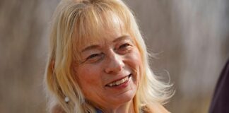 Maine govenor signs off on new gun laws, mental health supports in wake of Lewiston shootings Maine govenor signs off on new gun laws, mental health supports in wake of Lewiston shootings