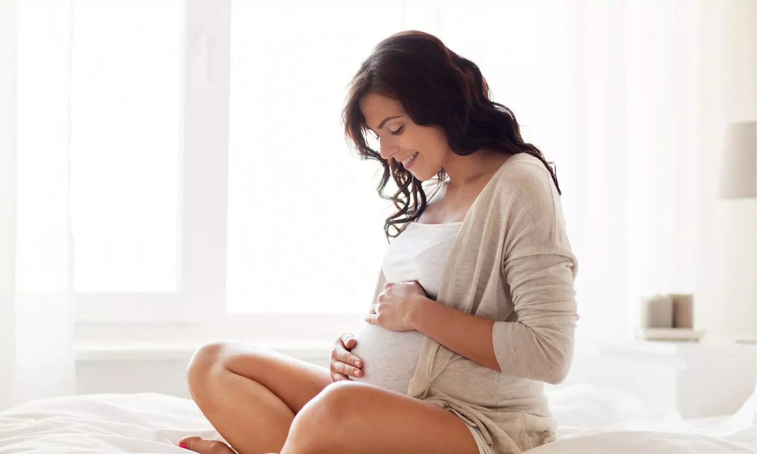 Maternal iron and vitamin D levels during mid-pregnancy independently linked to third-trimester depression symptoms: Study Maternal iron and vitamin D levels during mid-pregnancy independently linked to third-trimester depression symptoms: Study