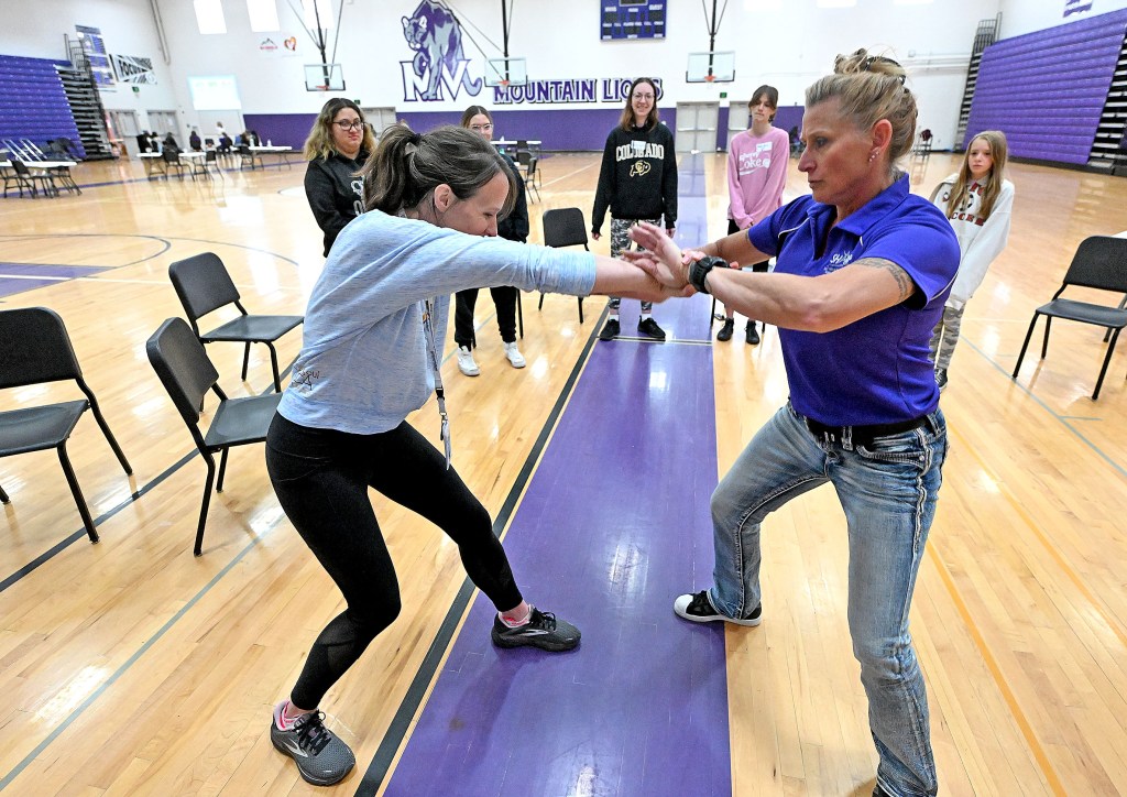 Mountain View High School junior hosts women’s wellness retreat – Loveland Reporter-Herald Mountain View High School junior hosts women’s wellness retreat – Loveland Reporter-Herald