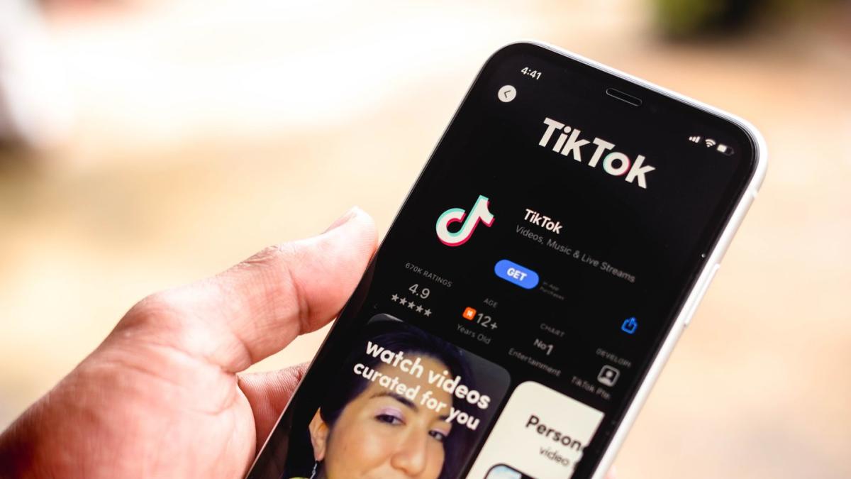 Only 2% Of Nutrition Videos On TikTok Are Accurate, New Report Says Only 2% Of Nutrition Videos On TikTok Are Accurate, New Report Says