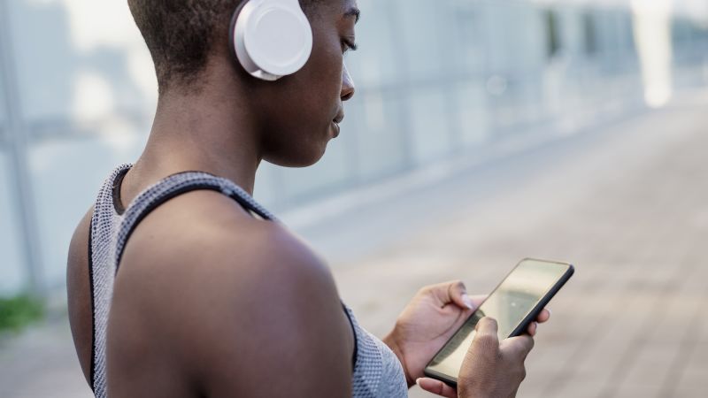 Popular TikTok workouts may be dangerous or ineffective, experts say Popular TikTok workouts may be dangerous or ineffective, experts say