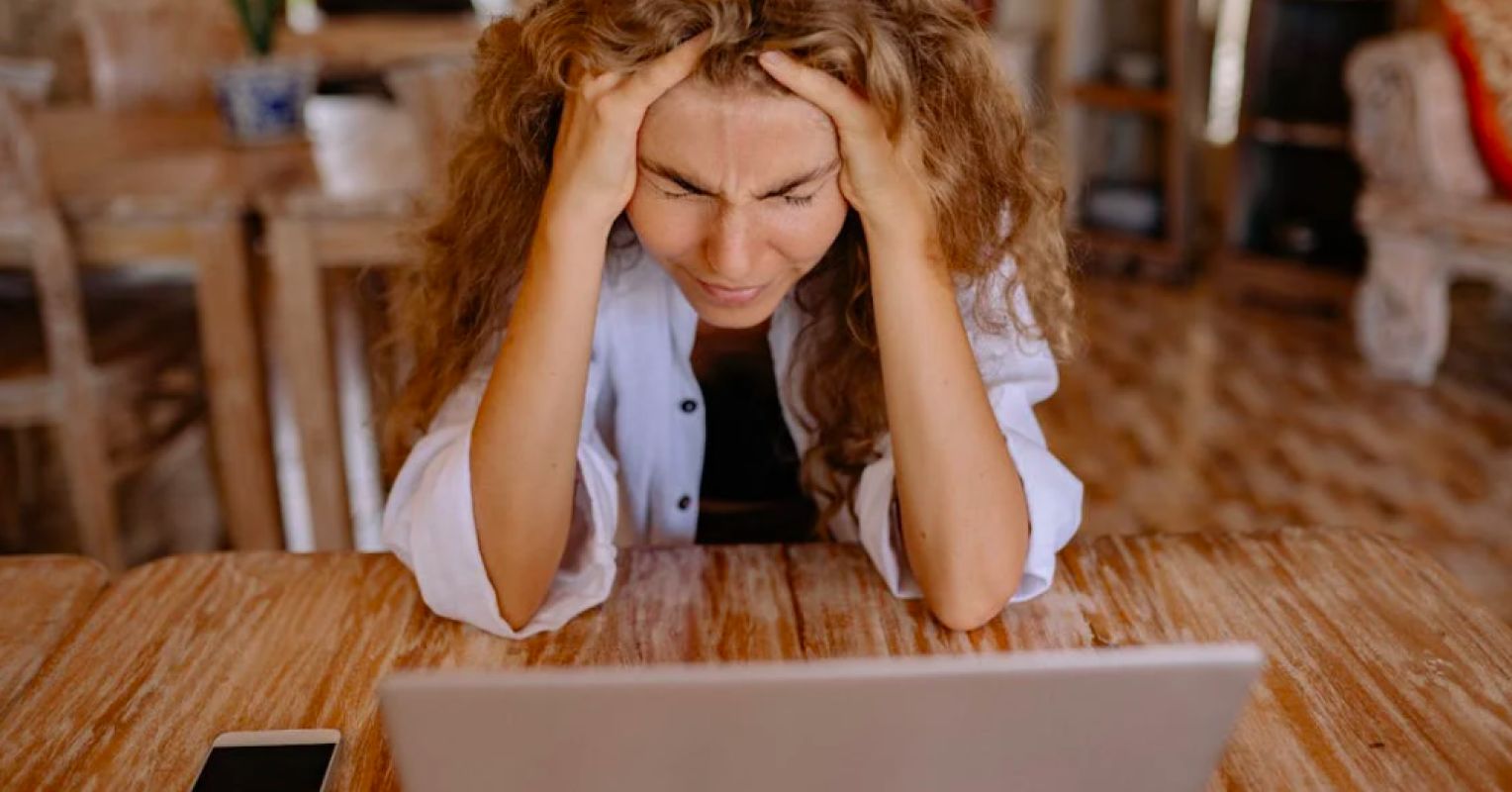 Stress Contagion: Does Observing Others’ Anxiety Affect You? Stress Contagion: Does Observing Others’ Anxiety Affect You?