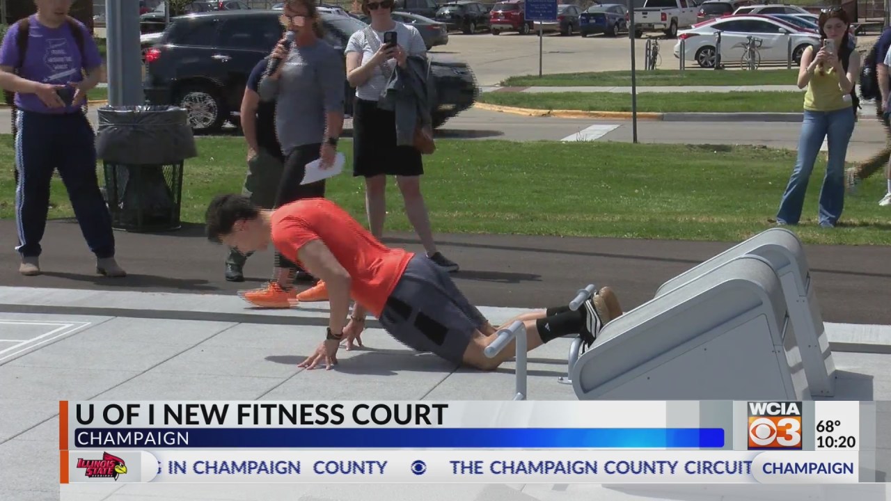 U of I opens new outdoor fitness court U of I opens new outdoor fitness court