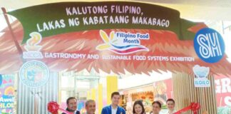 ‘CITY OF GASTRONOMY’ ELEVATES ILONGGO TASTE; Iloilo City Gov’t promotes better nutrition via Food Month celebration Iloilo City’s Filipino Food Month celebration officially opened at SM City Iloilo on April 25, 2024. Leading the opening are (from left) Darrel Defensor, Assistant Mall Manager of SM City Iloilo; Guillermo “Ige” Ramos, Philippine gastronomy expert; Mark Omaña, head of the Special Project Unit of the National Commission for Culture and Arts; Mayor Jerry Treñas’ Executive Assistant Raisa Treñas-Chu; Vice Mayor Jeffrey Ganzon; and Councilor Rudolph Jeffrey Ganzon.