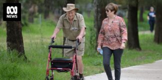Parkrun keeps 94-year-old Dubbo man active as popularity of community fitness groups grows Parkrun keeps 94-year-old Dubbo man active as popularity of community fitness groups grows