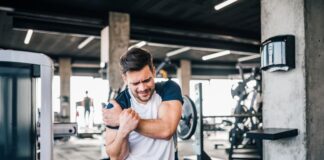 Fitness expert warns TikTok exercise trend could cause ‘serious injuries’ Fitness expert warns TikTok exercise trend could cause ‘serious injuries’