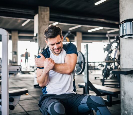 Fitness expert warns TikTok exercise trend could cause ‘serious injuries’ Fitness expert warns TikTok exercise trend could cause ‘serious injuries’