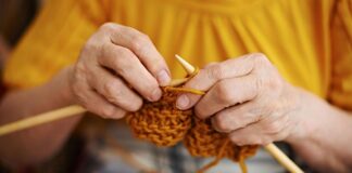 Making arts and crafts improves your mental health as much as having a job, scientists find | Health Watch Making arts and crafts improves your mental health as much as having a job, scientists find | Health Watch