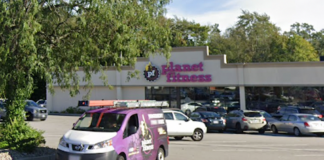 NFL ex-player allegedly assaults 82-year-old man at Planet Fitness NFL ex-player allegedly assaults 82-year-old man at Planet Fitness
