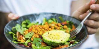 11 Alkaline Foods To Eat on an Alkaline Diet 11 Alkaline Foods To Eat on an Alkaline Diet