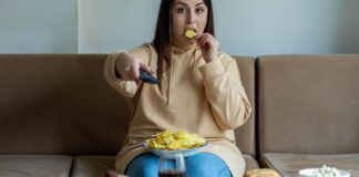 16 Foods You Should Avoid Eating, According to Dietitians 16 Foods You Should Avoid Eating, According to Dietitians