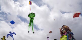 A colorful kite festival in South Africa raises awareness for mental health A colorful kite festival in South Africa raises awareness for mental health