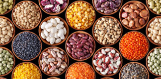 Add Beans, Chickpeas, Lentils To Improve Diet, Says Study Seamless texture with legumes
