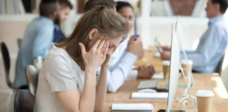 Identifying Stress at Work: Key Symptoms and Effective Management Techniques Identifying Stress at Work: Key Symptoms and Effective Management Techniques