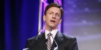 Mark Mastrov, a Fitness Industry Legend, Honored for Storied Career Mark Mastrov, a Fitness Industry Legend, Honored for Storied Career