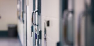 Tarrant County renews jail mental health care contract with MHMR, with questions from public Tarrant County renews jail mental health care contract with MHMR, with questions from public