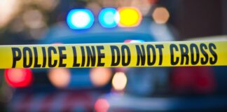2 Kentucky police officers shot, injured at mental health center 2 Kentucky police officers shot, injured at mental health center