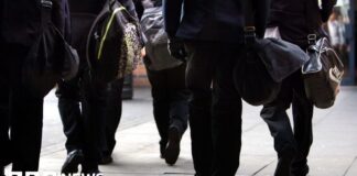 Health officials issue advice for parents across South West Health officials issue advice for parents across South West