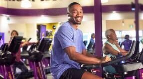 Local Planet Fitness honors Veterans Day with open house Local Planet Fitness honors Veterans Day with open house