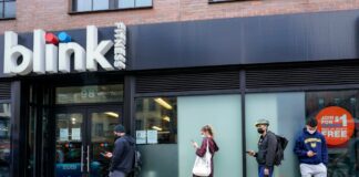 Planet Fitness bids to acquire Blink fitness chain at 11th hour Planet Fitness bids to acquire Blink fitness chain at 11th hour