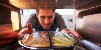 Ultra-processed food consumption linked to accelerated aging Ultra-processed food consumption linked to accelerated aging
