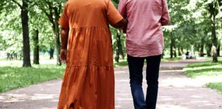 Fart Walks Are the Easiest Way to Support Your Health Fart Walks Are the Easiest Way to Support Your Health