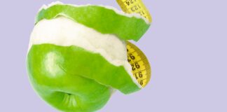 Myths About Fruit Dietitians Want You to Stop Believing Myths About Fruit Dietitians Want You to Stop Believing
