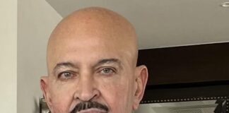 Rakesh Roshan shows off age-defying fitness routine; Tiger Shroff has the best reaction! Rakesh Roshan shows off age-defying fitness routine; Tiger Shroff has the best reaction!