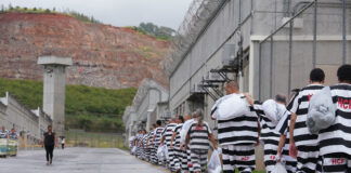 Suicides At Hawaiʻi’s Largest Prison Up The Stakes For Mental Health Review Suicides At Hawaiʻi's Largest Prison Up The Stakes For Mental Health Review