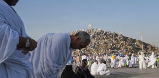 Avoid new shoes and look after your mental health. How to be well at the Hajj Avoid new shoes and look after your mental health. How to be well at the Hajj