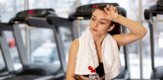 Can’t go to gym because of rain? Woman who lost 15 kg shares 7 at-home fat loss exercises you can do during monsoon | Health Can't go to gym because of rain? Woman who lost 15 kg shares 7 at-home fat loss exercises you can do during monsoon | Health