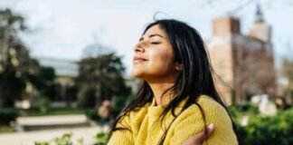 Maternal Mental Health Challenges Recognized; Support Available Through 988 Lifeline Maternal Mental Health Challenges Recognized; Support Available Through 988 Lifeline