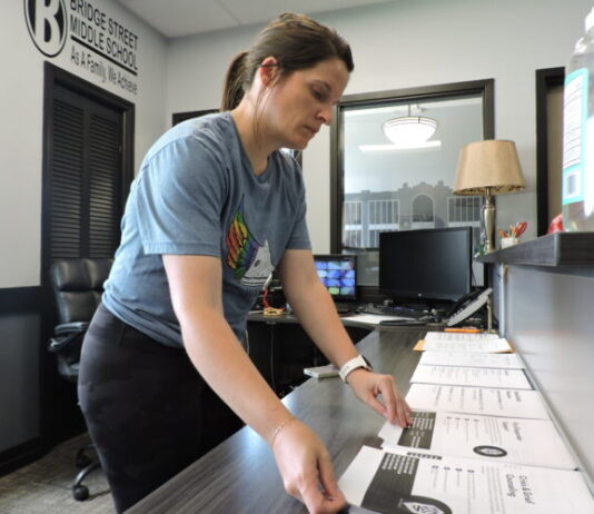 Mental Health Professionals Work To Combat Trauma From Flooding | News, Sports, Jobs Mental Health Professionals Work To Combat Trauma From Flooding | News, Sports, Jobs