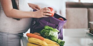 Nutrition’s Lindsay Malone shares effects of changing diet during a vacation Nutrition's Lindsay Malone shares effects of changing diet during a vacation