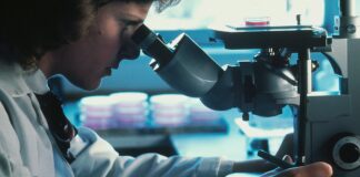 Scientists’ Bowel Cancer Breakthrough ‘Pivotal’ For Future Treatment Scientists' Bowel Cancer Breakthrough 'Pivotal' For Future Treatment