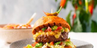 Spicy Plant-Based Burgers : Beyond Burger Jalapeño Spicy Plant-Based Burgers : Beyond Burger Jalapeño