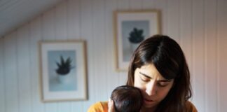 Study reveals decline in mental health among US mothers Study reveals decline in mental health among US mothers
