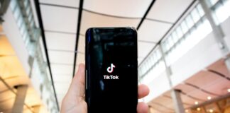 TikTok Cracks Down on ‘Thinspiration’ Trend Amid Eating Disorder Concerns SkinnyTok Ban: TikTok Cracks Down on 'Thinspiration' Trend Amid Eating