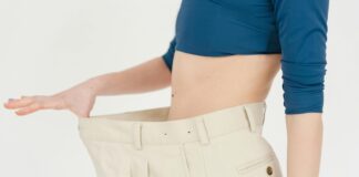 Fitness coach who dropped 70 pounds naturally shares 4 things she does after a workout for ‘instantly flatter stomach’ | Health Fitness coach who dropped 70 pounds naturally shares 4 things she does after a workout for 'instantly flatter stomach' | Health