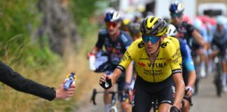 ‘They just need to put it in their mouth’ – simplicity is key to Visma-Lease a Bike’s Tour de France nutrition plan The riders of Visma-Lease a Bike taking on nutrition