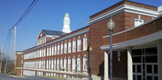 Morgantown High School’s menu items raise nutrition concerns Morgantown High School’s menu items raise nutrition concerns