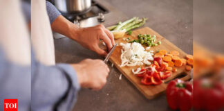 This common ingredient in the diet may feed cancer | This common ingredient in the diet may feed cancer |