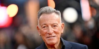 Bruce Springsteen’s 10 Secrets for Staying Healthy and Fit at 76 Bruce Springsteen's 10 Secrets for Staying Healthy and Fit at 76