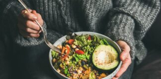 Gen-Z Dietary Habits in India: Between Veganism and Vegetarianism Gen-Z Dietary Habits in India: Between Veganism and Vegetarianism