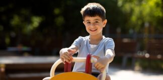 Noida orthopaedic surgeon shares top foods children should have in diets for strong bones: Spinach, yoghurt and more Noida orthopaedic surgeon shares top foods children should have in diets for strong bones: Spinach, yoghurt and more