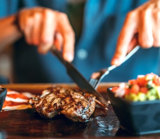 Doctors, dietitians react to new nutrition guidelines and saturated fat intake Doctors, dietitians react to new nutrition guidelines and saturated fat intake