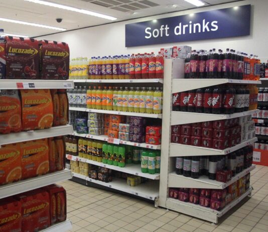 Government told to make changes to food packaging in obesity crisis battle Government told to make changes to food packaging in obesity crisis battle